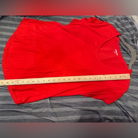 Lands’ End Red Women’s Short Sleeve Shirt Sz M/P (10-12) - Picture 7 of 10